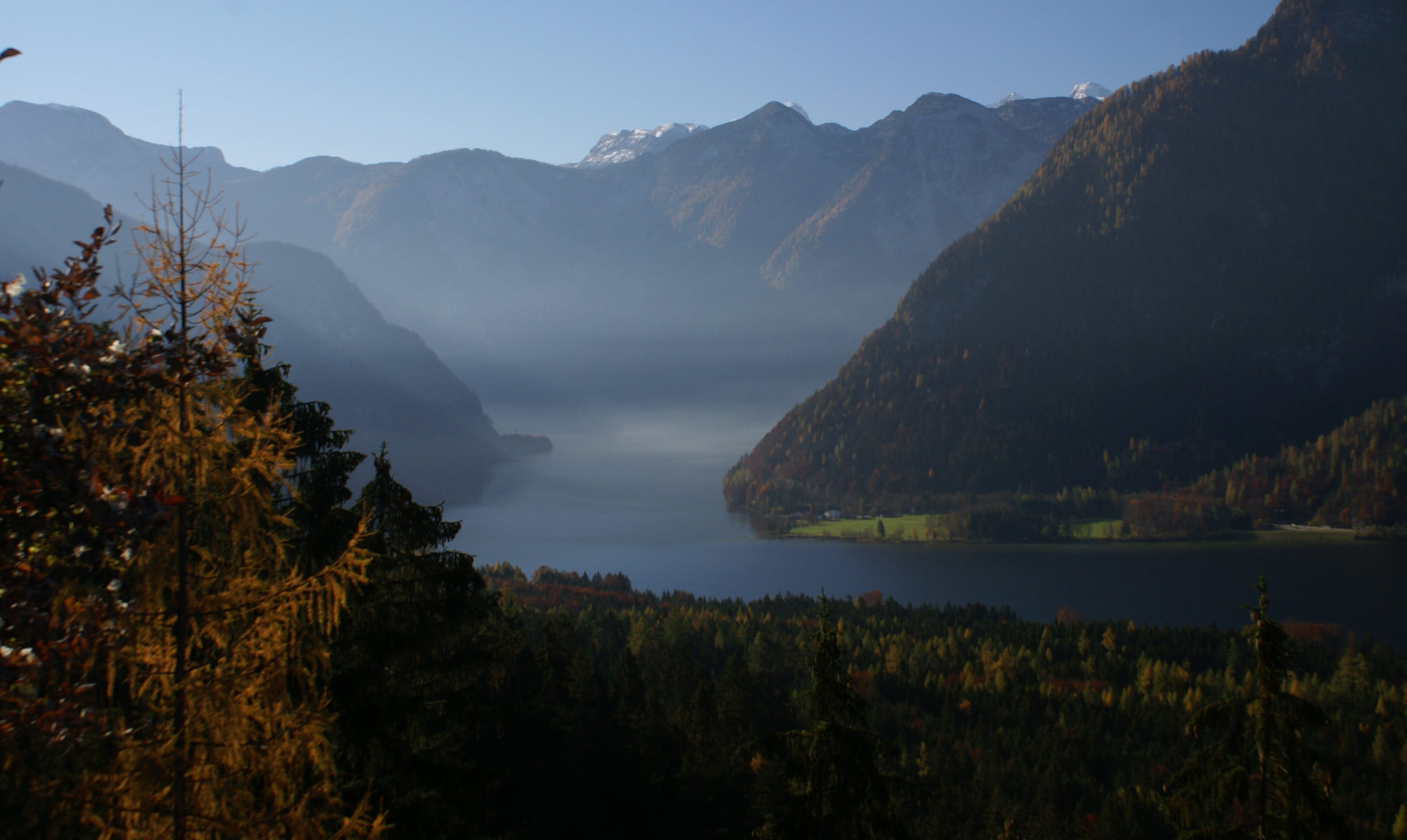 Blick über den Hallstättersee