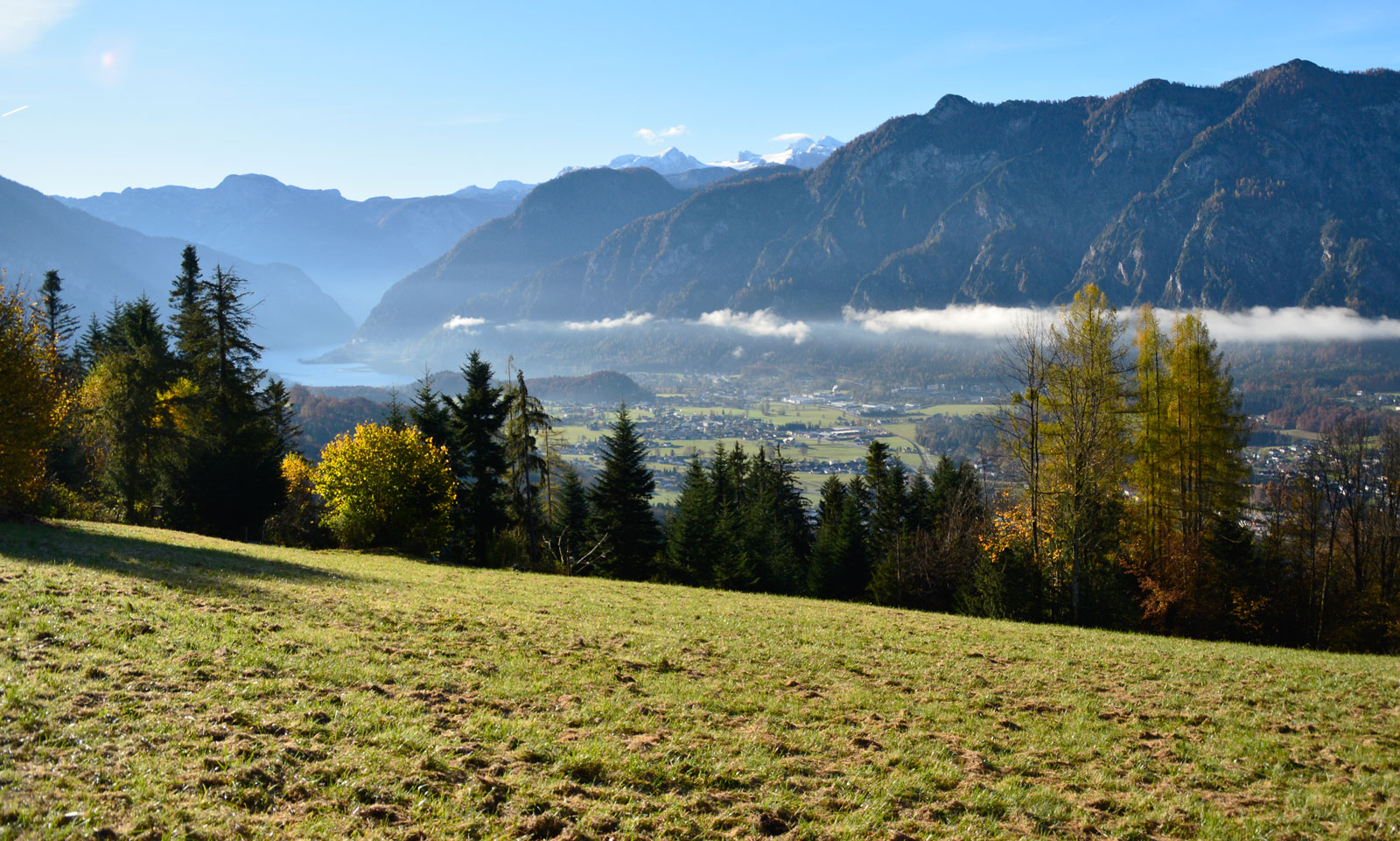 Blick über den Hallstättersee